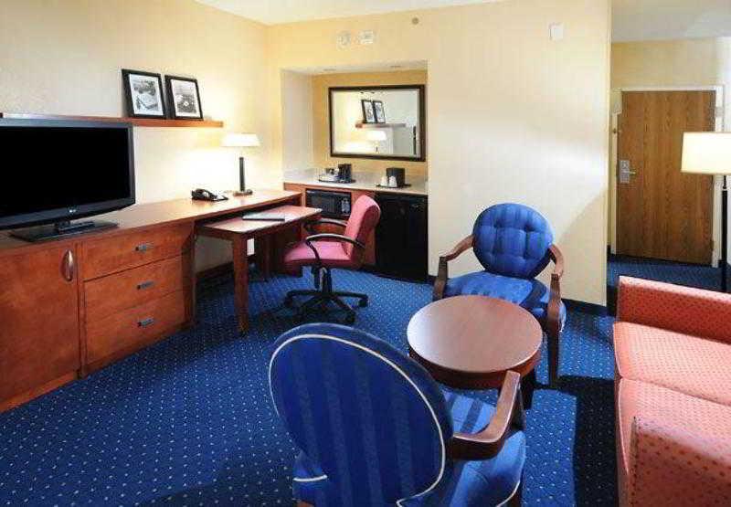 Courtyard By Marriott San Antonio Medical Center Hotel Room photo